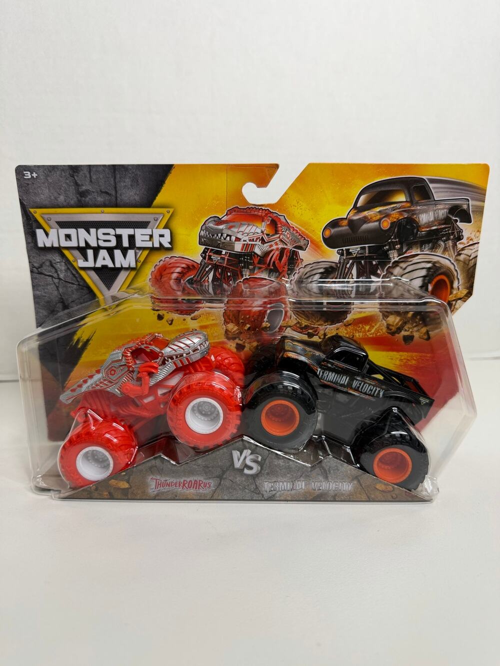 NEW Monster Jam Series 36 Thunderoarus Mayhem Monster Trucks